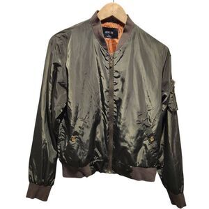 Active USA army green bomber jacket small